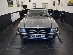 Perlmuttgrau Gebraucht 1987 Mercedes SL300 Cabrio | 39.990 €
