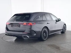 Gebraucht 2024 Mercedes E300 | 59.900 €