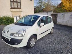 Weiß Gebraucht 2011 Renault Grand Modus Van / Kleinbus | 3.800 € (Fairer Preis)