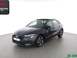 Grau Gebraucht 2022 Audi A3 Sportback S-Line Limousine | 28.480 € (Fairer Preis)