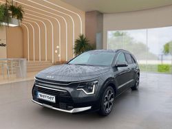 Grau Neu 2025 Kia Niro Spirit SUV | 32.880 € (Fairer Preis)