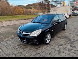 Schwarz Gebraucht 2007 Opel Signum Sport Kleinwagen | 3.600 € (Fairer Preis)