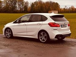 Gebraucht 2019 BMW 220 Active Tourer Sport Line Van / Kleinbus | 16.999 € (Fairer Preis)