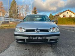 Silber Gebraucht 2001 VW Golf IV Limousine | 3.000 € (Teuer)