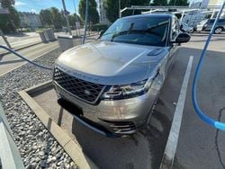 Grau Gebraucht 2019 Land Rover Range Rover Velar SE Dynamic SUV | 28.900 €
