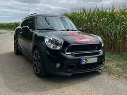Schwarz Gebraucht 2014 Mini Cooper SD Paceman SUV | 9.900 €
