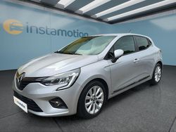Grau Gebraucht 2021 Renault Clio V Experience Kleinwagen | 14.149 € (Fairer Preis)