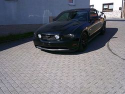 Schwarz Gebraucht 2010 Ford Mustang | 13.999 €