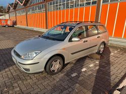 Silber Gebraucht 2003 Ford Focus Kombi | 921 € (Guter Preis)