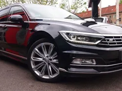 Schwarz Gebraucht 2018 VW Passat Highline Kombi | 22.700 € (Teuer)