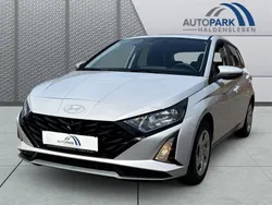 Silber Neu 2025 Hyundai i20 Limousine | 21.480 € (Guter Preis)