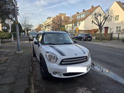 Weiß Gebraucht 2016 Mini Cooper Kleinwagen | 14.300 € (Guter Preis)
