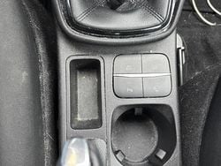 Weiß Gebraucht 2018 Ford Fiesta Kleinwagen | 9.300 € (Fairer Preis)