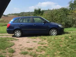 Blau Gebraucht 2011 Skoda Fabia Kombi | 2.700 € (Fairer Preis)