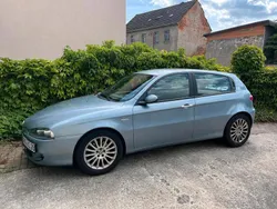 Blau Gebraucht 2006 Alfa Romeo 147 Kleinwagen | 4.700 €