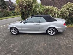Grau Gebraucht 2003 BMW 318 Cabriolet Cabrio | 4.300 € (Guter Preis)