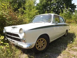 Herminwhite Gebraucht 1966 Lotus Cortina Limousine | 50.000 €