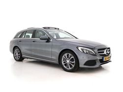 Grau Gebraucht 2016 Mercedes C300e Edition Kombi | 12.445 €