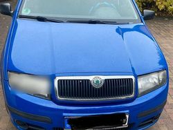 Blau Gebraucht 2007 Skoda Fabia Kleinwagen | 2.500 €