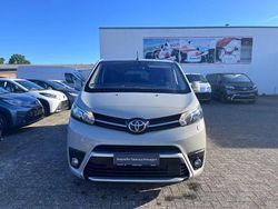 Sandstein metallic Gebraucht 2021 Toyota Proace Verso Comfort Kombi | 30.450 € (Fairer Preis)