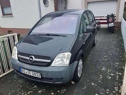 Schwarz Gebraucht 2005 Opel Meriva Van / Kleinbus | 500 € (Guter Preis)