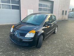 Grau Gebraucht 2005 Renault Modus Van / Kleinbus | 2.000 € (Fairer Preis)