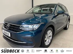Blau Gebraucht 2024 VW Tiguan Move SUV | 33.780 € (Fairer Preis)