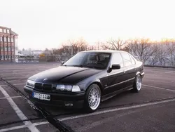Schwarz Gebraucht 1996 BMW 328 M Sport Limousine | 9.990 € (Guter Preis)