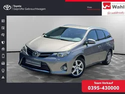 Braun Gebraucht 2014 Toyota Auris Touring Sports Executive Kombi | 11.900 € (Fairer Preis)