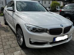 Weiß Gebraucht 2015 BMW 320 Gran Turismo Luxury Line Limousine | 18.799 € (Etwas zu teuer)