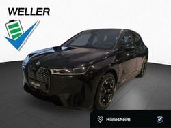 Black sapphire (schwarz) Gebraucht 2023 BMW iX Sport Line SUV | 47.450 € (Guter Preis)