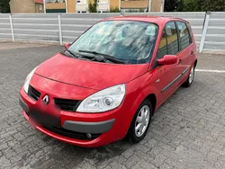 Rot Gebraucht 2006 Renault Scénic II Van / Kleinbus | 950 € (Guter Preis)