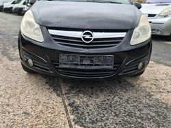 Schwarz Gebraucht 2007 Opel Corsa Limousine | 1.800 € (Etwas zu teuer)
