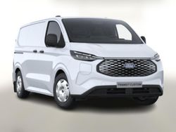 Weiss Neu 2025 Ford E-Transit Limited Van | 41.488 €
