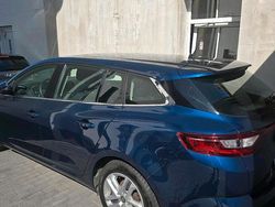 Blau Gebraucht 2018 Renault Mégane GrandTour Kombi | 10.999 €