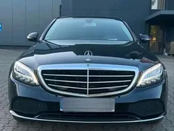 Schwarz Gebraucht 2019 Mercedes 220 Limousine | 23.450 € (Superpreis)