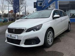 Lack weiss perlglänzend Gebraucht 2018 Peugeot 308 Allure Kombi | 13.890 € (Fairer Preis)