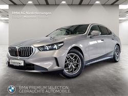 Grau Gebraucht 2024 BMW 520 Comfort Edition Limousine | 47.350 € (Superpreis)