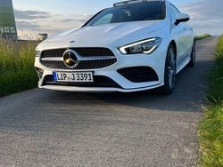 Weiß Gebraucht 2019 Mercedes CLA250 Shooting Brake Kombi | 30.100 € (Fairer Preis)