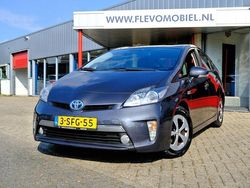 Grau Gebraucht 2013 Toyota Prius Kleinwagen | 8.850 € (Fairer Preis)