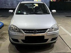 Grau Gebraucht 2005 Opel Corsa Edition Limousine | 1.599 € (Fairer Preis)