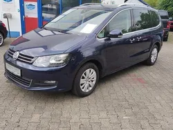 Blau Gebraucht 2016 VW Sharan Van / Kleinbus | 12.000 € (Guter Preis)