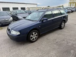 Blau Gebraucht 2005 Skoda Octavia Tour Kombi | 1.599 € (Guter Preis)