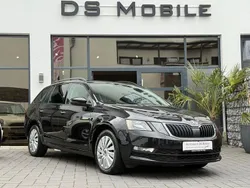 Schwarz Gebraucht 2019 Skoda Octavia Ambition Kombi | 9.900 € (Guter Preis)
