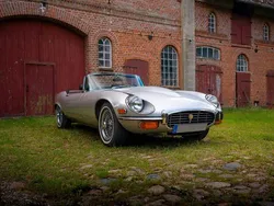 Silber Gebraucht 1974 Jaguar E-Type Cabrio | 89.900 €