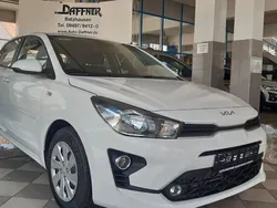 Weiß Gebraucht 2023 Kia Rio Limousine | 19.990 € (Etwas zu teuer)