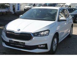Weiß metallic Neu 2025 Skoda Fabia Kleinwagen | 20.495 € (Guter Preis)