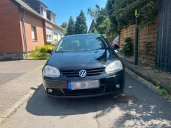 Schwarz Gebraucht 2006 VW Golf V Kleinwagen | 2.299 € (Fairer Preis)