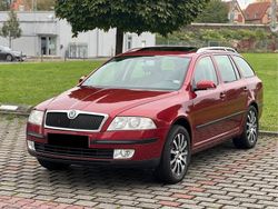 Rot Gebraucht 2007 Skoda Octavia Kombi | 2.900 € (Fairer Preis)