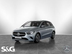 Metalliclack hightechsilber Gebraucht 2024 Mercedes B180 Progressive Van / Kleinbus | 30.777 € (Guter Preis)